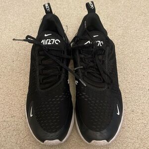 Nike Air Max 270
Men's Shoes black and white in Size 12
